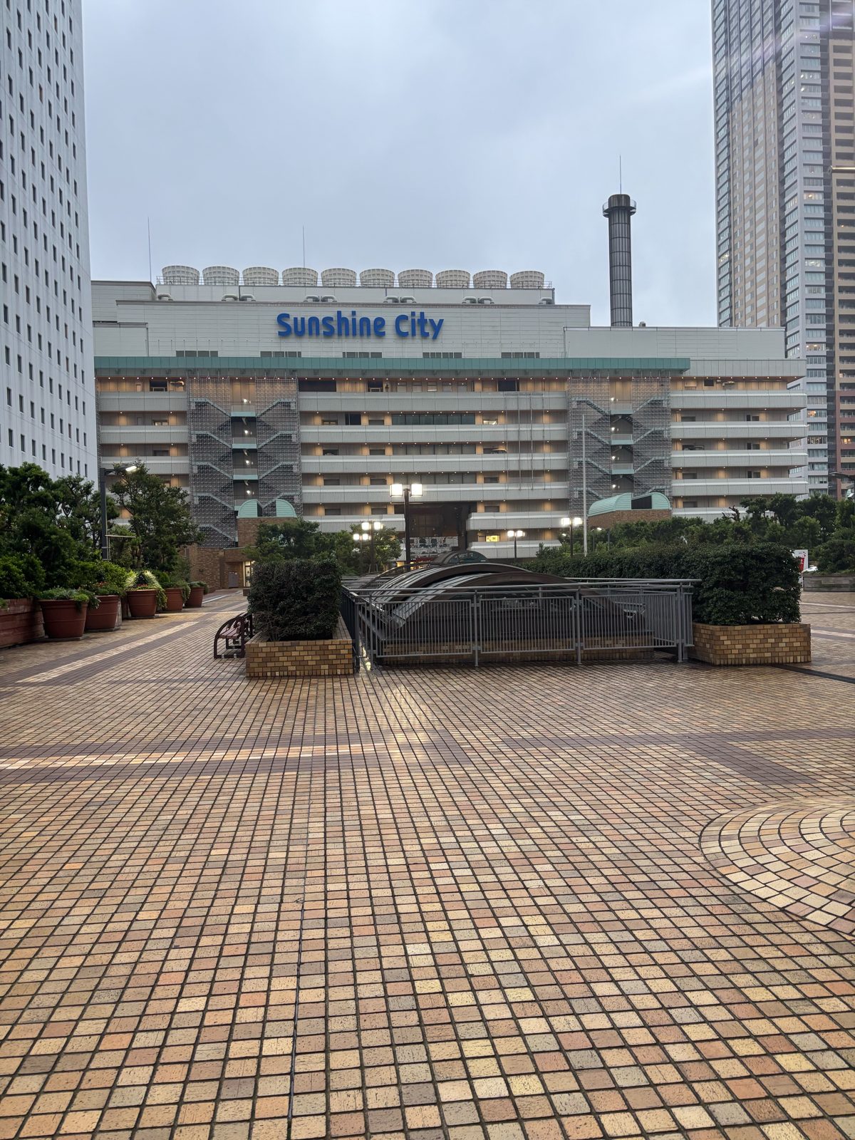 Spanish Steps (Sunshine City) 写真1