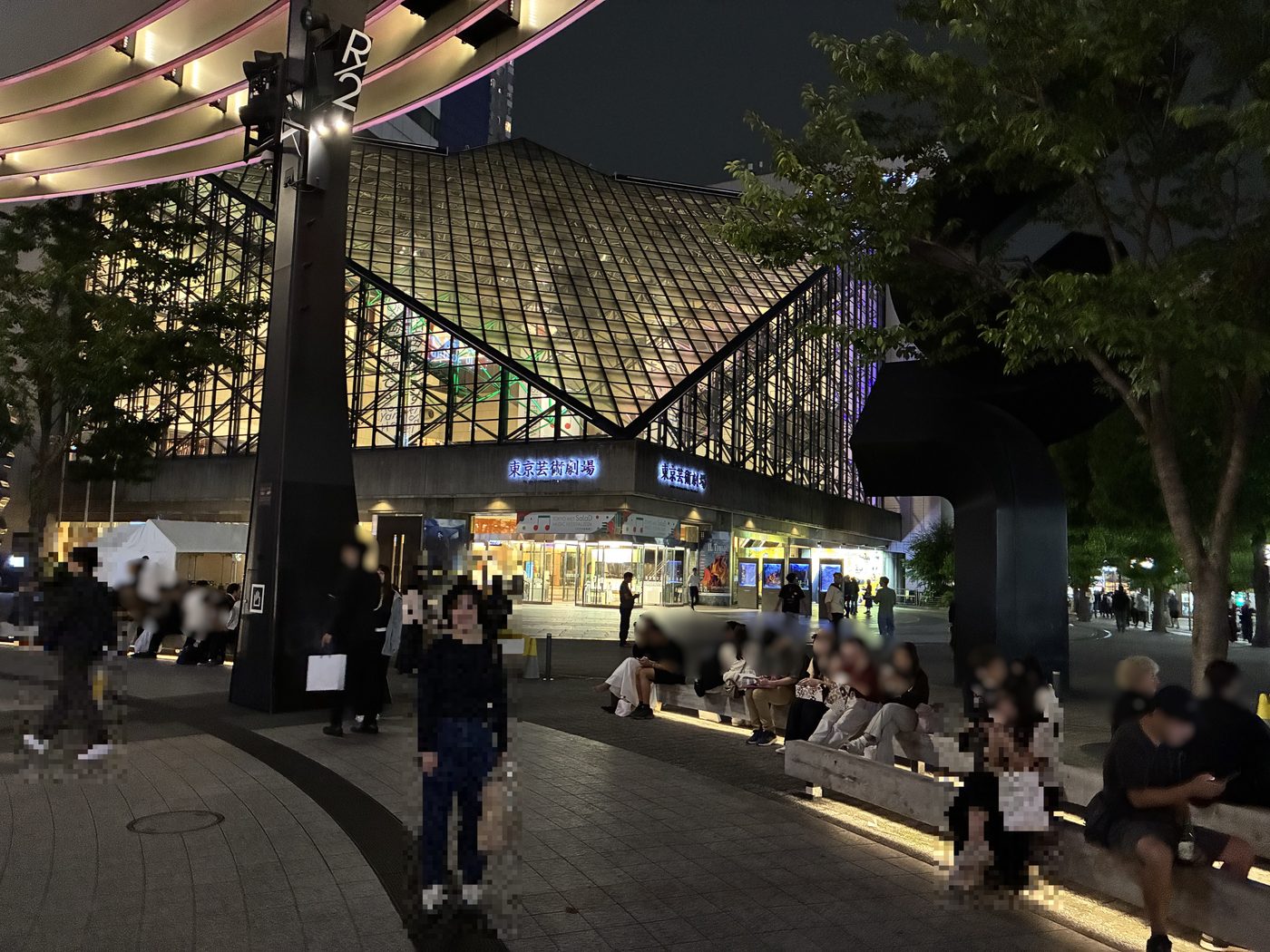 Ikebukuro West Exit Park, now the GLOBAL RING, a Durarara!! location